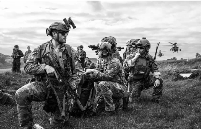 Modern service image representing GWOT era veterans connected to Manchester's Honor Roll